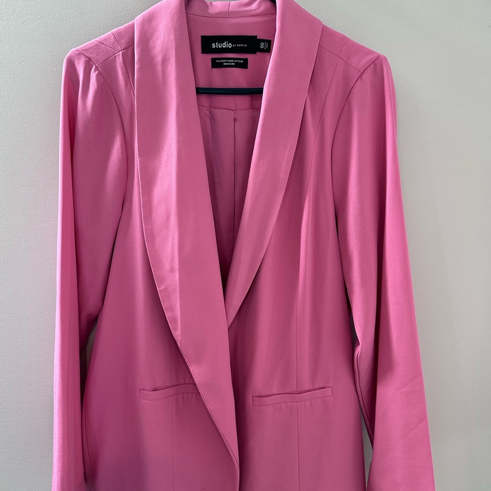 Torrid Women's Vibrant Pink Blazer
